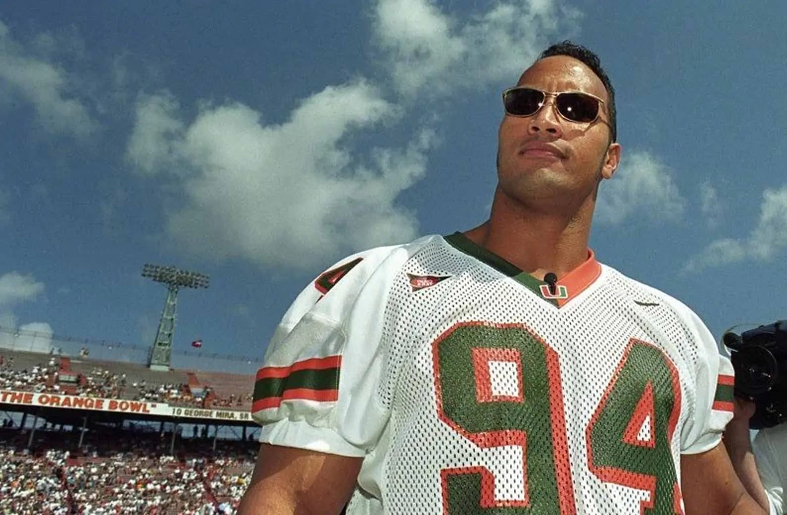 10 Celebrities Who Could Play in The NFL